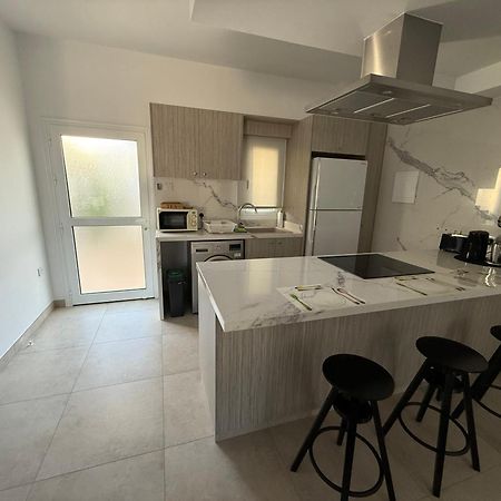 Villa Diana - 200 Meters From Kapparis, Fireman'S Beach Paralimni Exterior foto