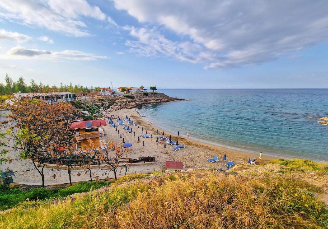 Villa Diana - 200 Meters From Kapparis, Fireman'S Beach Paralimni Exterior foto