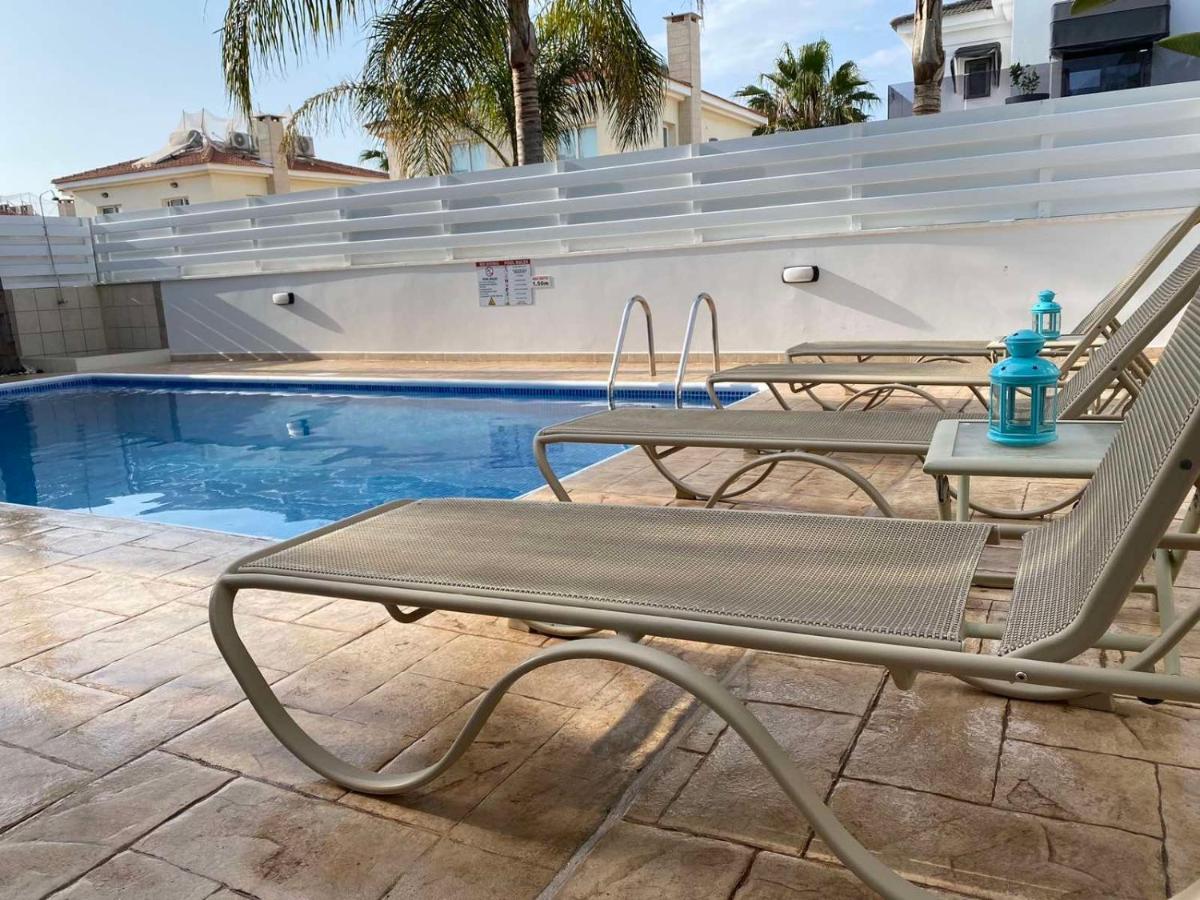 Villa Diana - 200 Meters From Kapparis, Fireman'S Beach Paralimni Exterior foto